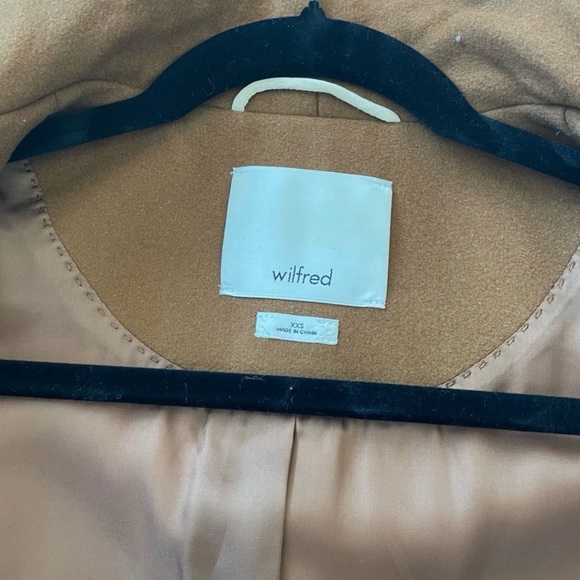 Aritzia Camel Wool Coat - Picture 3 of 4